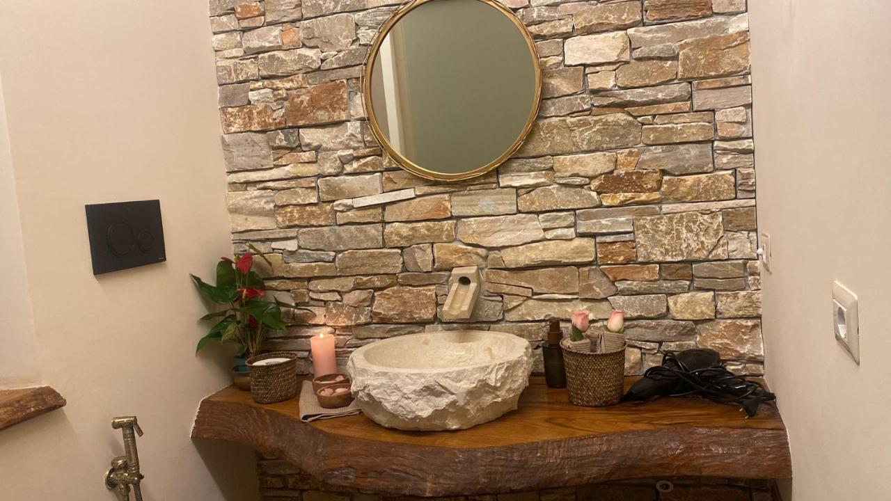 Love Space Sensory Spa & Relax Suite Santa Maria delle Mole Exteriör bild